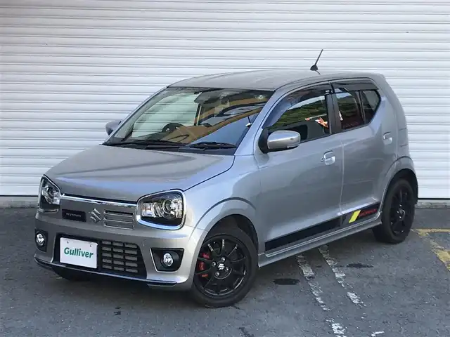 スズキ アルト ワークス 和歌山県 2021(令3)年 1.1万km スチールシルバーM 登録時走行距離10796KM/ワンオーナー/純正オプションナビ（CN-RZ765W)/ CD/DVD/USB/Bluetooth/TV/バックカメラ/セーフティサポート/・デュアルカメラブレーキサポート/・誤発進抑制機能/・後方誤発進抑制機能/・ふらつき警報機能/・ハイビームアシスト/アイドリングストップ/純正フロアマット/ドアバイザー/スペアキー/新車時保証書/取扱説明書