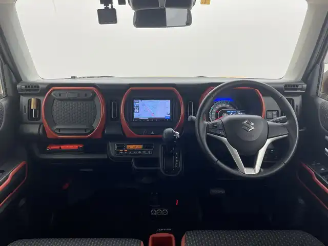 スズキ ハスラー HYBRID X 群馬県 2022(令4)年 2.6万km アクティブイエロー/ホワイト2トーンルーフ ナビ　バックカメラ　シートヒーター　ＥＴＣ　革巻きステアリング　ステアリングスイッチ　ＬＥＤライト　オートマチックハイビーム　衝突被害軽減ブレーキ　レーンアシスト　スマートキー　プッシュスタート　禁煙