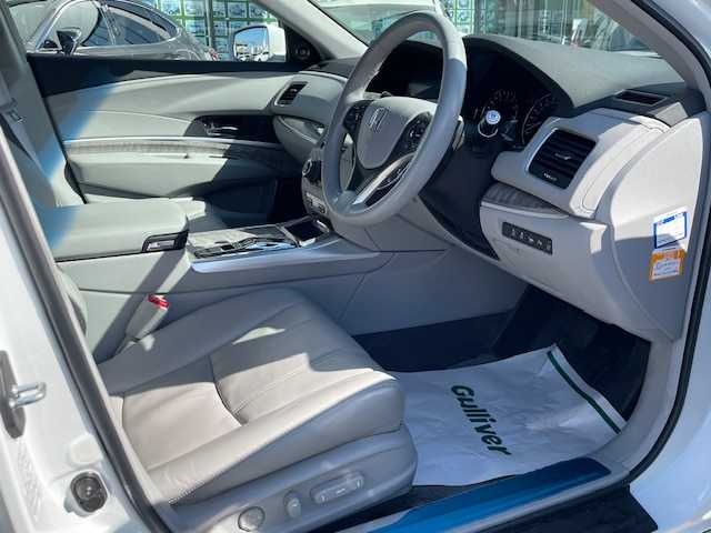 ホンダ レジェンド ハイブリッド EX 長崎県 2020(令2)年 8.2万km プラチナホワイトパール 純正メーカーナビ/CD/DVD/BT/USB/HDMI/フルセグTV/全方位カメラ/サンルーフ/KRELLサウンド/ホンダセンシング/レーダークルーズコントロール/ブラインドスポットモニター/ヘッドアップディスプレイ/ホワイトレザーシート/前席パワーシート/D席メモリーシート/全席シートヒーター/前席エアーシート/ステアリングヒーター/LEDヘッドライト/ビルトインETC
