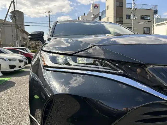 トヨタ ハリアー ハイブリッド Z レザーパッケージ 兵庫県 2021(令3)年 0.4万km プレシャスブラックパール ・ワンオーナー/・モデリスタエアロ（F/S/Rアンダー）/・メーカーOP パノラミックビューモニター/・T-Connect SDナビゲーションシステム（12.3インチ）/・JBLプレミアムサウンド/・地デジ/BT/USB/AUX/・デジタルインナーミラー（前後方録画機能付き）/・ステアリングリモコン（ステアリングヒーター）/・本革シート（前席電動/ヒーター/ベンチレーション）/・ビルトインETC/・オートLEDヘッドランプ/・LEDフォグランプ/・純正19インチAW/・PCS/LTA/BSM/RCTA/PKSB/・HUD/RSA/AHS/先行車発進お知らせ/・レーダークルーズコントロール/・クリアランスソナー