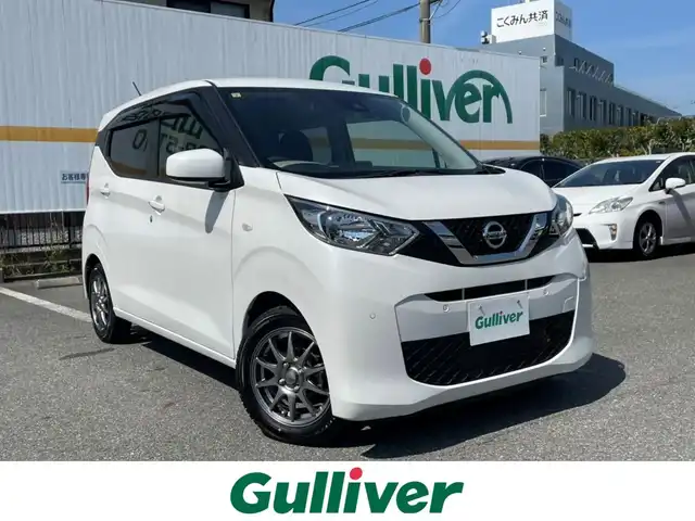 日産 デイズ X 山口県 2020(令2)年 3.5万km ホワイトパール 登録時走行距離　/　【35078km】/保証書/取扱説明書/純正ディスプレイオーディオ/AM/FM/Bluetooth/バックカメラ/アイドリングストップ/LEDヘッドライト/オートライト/ドアバイザー/純正フロアマット/電格ミラー