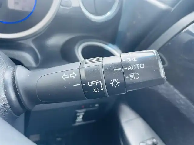 ホンダ Ｎ ＢＯＸ カスタム G Lパッケージ 熊本県 2013(平25)年 17.4万km クリスタルブラックパール 社外ナビ/・AM/FM/CD/DVD/・フルセグTV/・バックカメラ/片側パワースライドドア/横滑り防止装置/ステアリングスイッチ/オートライト/フォグランプ/電動格納ミラー/ウインカーミラー/ドアバイザー/純正フロアマット/純正アルミホイール/プッシュスタート/スペアキー