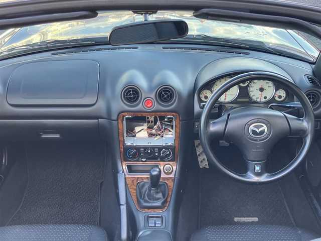 マツダ ロードスター RS 山口県 2003(平15)年 15.7万km ガーネットレッドマイカ 社外車高調/純正フロアマット/純正ナルディステア/パワードアロック/トランクオープナー付/キーレスエントリーシステム/電動ドアミラー/スペアキー（1本）