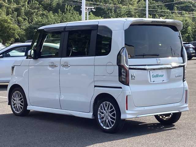 ホンダ Ｎ ＢＯＸ カスタム L ターボ 佐賀県 2022(令4)年 3.3万km プラチナホワイトパール Gathersディスプレイオーディオ/バックカメラ/両側パワースライドドア/ホンダセンシング/コーナーセンサー/ハーフレザーシート/シートヒーター/電動パーキングブレーキ/オートブレーキホールド/プッシュスタート/スマートキー/ドライブレコーダー/LEDヘッドライト/フォグライト/純正アルミホイール