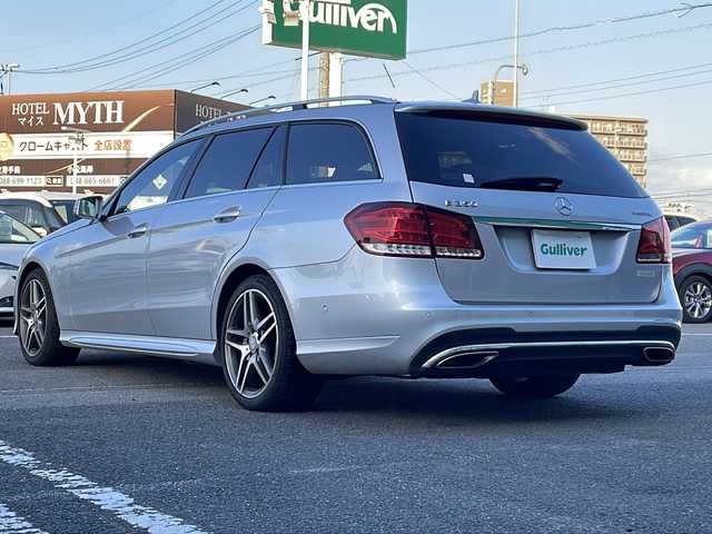 メルセデス・ベンツ Ｅ３５０ ブルーテックワゴンアバンギャルド 徳島県 2014(平26)年 13.3万km イリジウムシルバー 純正ナビ/（Bluetooth/フルセグ/CD/DVD/AM/FM/USB）/アラウンドビューモニター/黒革シート/追従式クルーズコントロール/パワーシート/メモリー機能/シートヒーター/BSM/LKA/クリアランスソナー/アランションアシスト/LEDヘッドライト/オートライト/ETC/前後ドライブレコーダー/スタッドレスタイヤ積込/プッシュスタート/スマートキー