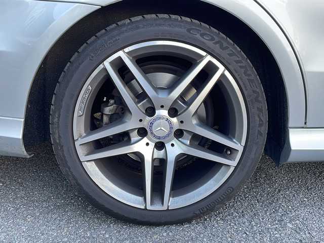 メルセデス・ベンツ Ｅ３５０ ブルーテックワゴンアバンギャルド 徳島県 2014(平26)年 13.3万km イリジウムシルバー 純正ナビ/（Bluetooth/フルセグ/CD/DVD/AM/FM/USB）/アラウンドビューモニター/黒革シート/追従式クルーズコントロール/パワーシート/メモリー機能/シートヒーター/BSM/LKA/クリアランスソナー/アランションアシスト/LEDヘッドライト/オートライト/ETC/前後ドライブレコーダー/スタッドレスタイヤ積込/プッシュスタート/スマートキー