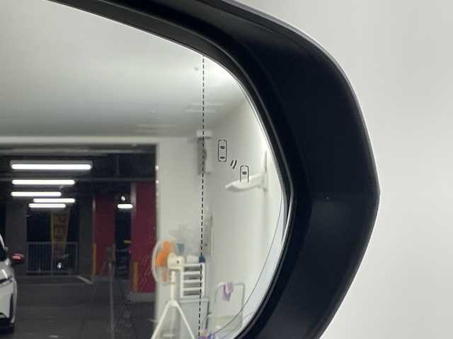 レクサス ＲＸ 450h Fスポーツ 愛知県 2019(令1)年 2.3万km グラファイトブラックガラスフレーク 禁煙車/ワンオーナー/純正12.3インチナビ/（CD/DVD/Bluetooth/フルセグTV/USB)/バックカメラ/サイドカメラ/ムーンルーフ/シーケンシャルウインカー/AC100V電源/レクサスセーフティシステム/・プリクラッシュセーフティ/・レーダークルーズコントロール/・レーントレーシングアシスト/・レーンディパーチャーアラート/・ロードサインアシスト/・アダプティブハイビーム/・オートマチックハイビーム/・パーキングサポートブレーキ/ブラインドスポットモニター/ヘッドアップディスプレイ/ETC2.0/前後ドライブレコーダー/レザーシート/シートヒーター/シートベンチレーション/パワーシート/メモリシート/革巻きステアリング/ステアリングヒーター/パワーバックドア/純正20インチアルミホイール/スマートキー/スペアキー1本/3眼式LEDヘッドライト/フロントフォグランプ/オートライト/フロアマット