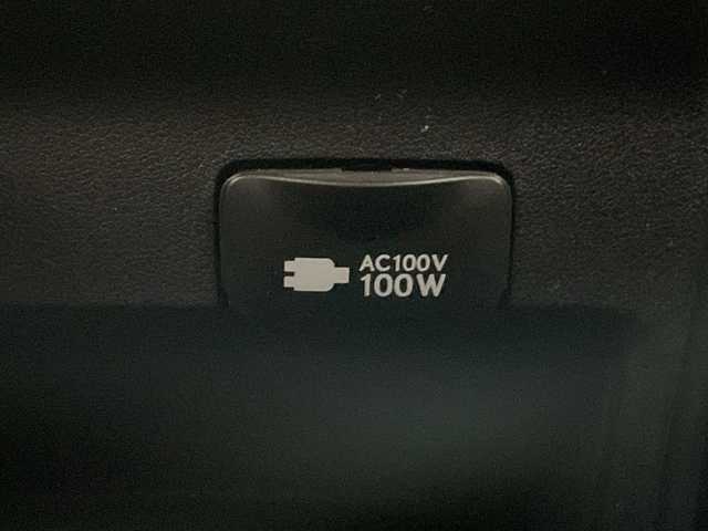 レクサス ＲＸ 450h Fスポーツ 愛知県 2019(令1)年 2.3万km グラファイトブラックガラスフレーク 禁煙車/ワンオーナー/純正12.3インチナビ/（CD/DVD/Bluetooth/フルセグTV/USB)/バックカメラ/サイドカメラ/ムーンルーフ/シーケンシャルウインカー/AC100V電源/レクサスセーフティシステム/・プリクラッシュセーフティ/・レーダークルーズコントロール/・レーントレーシングアシスト/・レーンディパーチャーアラート/・ロードサインアシスト/・アダプティブハイビーム/・オートマチックハイビーム/・パーキングサポートブレーキ/ブラインドスポットモニター/ヘッドアップディスプレイ/ETC2.0/前後ドライブレコーダー/レザーシート/シートヒーター/シートベンチレーション/パワーシート/メモリシート/革巻きステアリング/ステアリングヒーター/パワーバックドア/純正20インチアルミホイール/スマートキー/スペアキー1本/3眼式LEDヘッドライト/フロントフォグランプ/オートライト/フロアマット