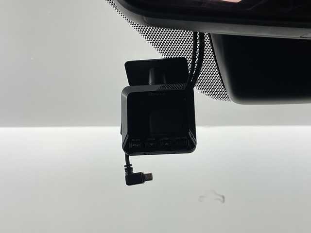 レクサス ＲＸ 450h Fスポーツ 愛知県 2019(令1)年 2.3万km グラファイトブラックガラスフレーク 禁煙車/ワンオーナー/純正12.3インチナビ/（CD/DVD/Bluetooth/フルセグTV/USB)/バックカメラ/サイドカメラ/ムーンルーフ/シーケンシャルウインカー/AC100V電源/レクサスセーフティシステム/・プリクラッシュセーフティ/・レーダークルーズコントロール/・レーントレーシングアシスト/・レーンディパーチャーアラート/・ロードサインアシスト/・アダプティブハイビーム/・オートマチックハイビーム/・パーキングサポートブレーキ/ブラインドスポットモニター/ヘッドアップディスプレイ/ETC2.0/前後ドライブレコーダー/レザーシート/シートヒーター/シートベンチレーション/パワーシート/メモリシート/革巻きステアリング/ステアリングヒーター/パワーバックドア/純正20インチアルミホイール/スマートキー/スペアキー1本/3眼式LEDヘッドライト/フロントフォグランプ/オートライト/フロアマット