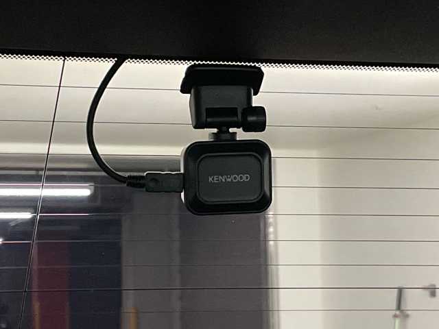 レクサス ＲＸ 450h Fスポーツ 愛知県 2019(令1)年 2.3万km グラファイトブラックガラスフレーク 禁煙車/ワンオーナー/純正12.3インチナビ/（CD/DVD/Bluetooth/フルセグTV/USB)/バックカメラ/サイドカメラ/ムーンルーフ/シーケンシャルウインカー/AC100V電源/レクサスセーフティシステム/・プリクラッシュセーフティ/・レーダークルーズコントロール/・レーントレーシングアシスト/・レーンディパーチャーアラート/・ロードサインアシスト/・アダプティブハイビーム/・オートマチックハイビーム/・パーキングサポートブレーキ/ブラインドスポットモニター/ヘッドアップディスプレイ/ETC2.0/前後ドライブレコーダー/レザーシート/シートヒーター/シートベンチレーション/パワーシート/メモリシート/革巻きステアリング/ステアリングヒーター/パワーバックドア/純正20インチアルミホイール/スマートキー/スペアキー1本/3眼式LEDヘッドライト/フロントフォグランプ/オートライト/フロアマット