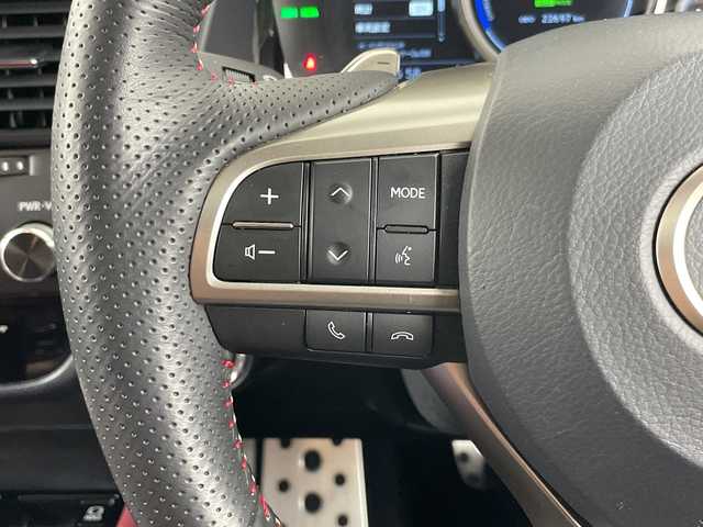 レクサス ＲＸ 450h Fスポーツ 愛知県 2019(令1)年 2.3万km グラファイトブラックガラスフレーク 禁煙車/ワンオーナー/純正12.3インチナビ/（CD/DVD/Bluetooth/フルセグTV/USB)/バックカメラ/サイドカメラ/ムーンルーフ/シーケンシャルウインカー/AC100V電源/レクサスセーフティシステム/・プリクラッシュセーフティ/・レーダークルーズコントロール/・レーントレーシングアシスト/・レーンディパーチャーアラート/・ロードサインアシスト/・アダプティブハイビーム/・オートマチックハイビーム/・パーキングサポートブレーキ/ブラインドスポットモニター/ヘッドアップディスプレイ/ETC2.0/前後ドライブレコーダー/レザーシート/シートヒーター/シートベンチレーション/パワーシート/メモリシート/革巻きステアリング/ステアリングヒーター/パワーバックドア/純正20インチアルミホイール/スマートキー/スペアキー1本/3眼式LEDヘッドライト/フロントフォグランプ/オートライト/フロアマット