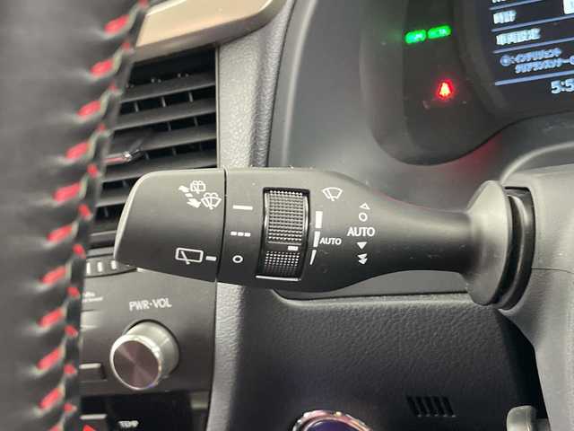 レクサス ＲＸ 450h Fスポーツ 愛知県 2019(令1)年 2.3万km グラファイトブラックガラスフレーク 禁煙車/ワンオーナー/純正12.3インチナビ/（CD/DVD/Bluetooth/フルセグTV/USB)/バックカメラ/サイドカメラ/ムーンルーフ/シーケンシャルウインカー/AC100V電源/レクサスセーフティシステム/・プリクラッシュセーフティ/・レーダークルーズコントロール/・レーントレーシングアシスト/・レーンディパーチャーアラート/・ロードサインアシスト/・アダプティブハイビーム/・オートマチックハイビーム/・パーキングサポートブレーキ/ブラインドスポットモニター/ヘッドアップディスプレイ/ETC2.0/前後ドライブレコーダー/レザーシート/シートヒーター/シートベンチレーション/パワーシート/メモリシート/革巻きステアリング/ステアリングヒーター/パワーバックドア/純正20インチアルミホイール/スマートキー/スペアキー1本/3眼式LEDヘッドライト/フロントフォグランプ/オートライト/フロアマット