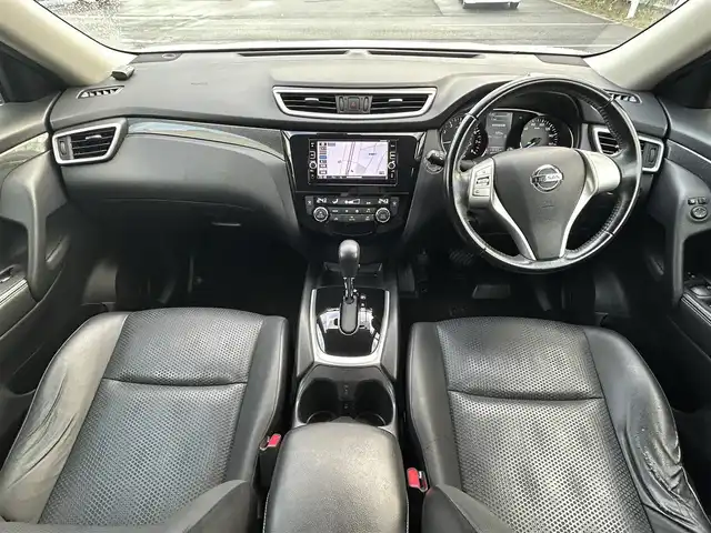 日産 エクストレイル 20X エマージェンシーブレーキ 愛知県 2016(平28)年 12万km ブリリアントホワイトパール 純正メモリナビ/ワンセグテレビ/バックカメラ/Bluetooth/アイドリングストップ/ウィンカーミラー/プッシュスタート/ビルトインETC/レザーステアリング/シートヒーター/カプロンシート