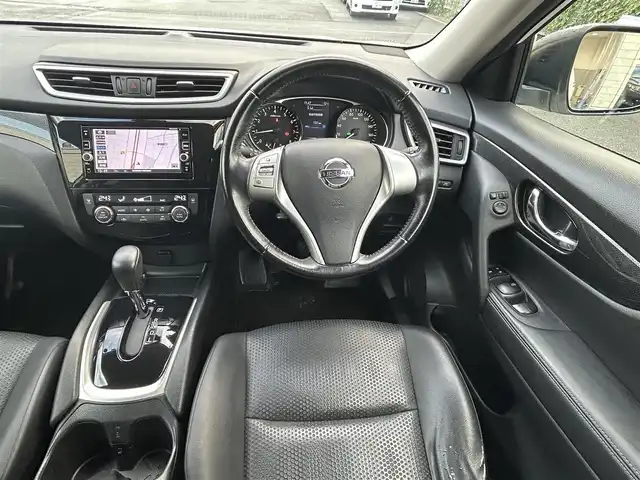 日産 エクストレイル 20X エマージェンシーブレーキ 愛知県 2016(平28)年 12万km ブリリアントホワイトパール 純正メモリナビ/ワンセグテレビ/バックカメラ/Bluetooth/アイドリングストップ/ウィンカーミラー/プッシュスタート/ビルトインETC/レザーステアリング/シートヒーター/カプロンシート