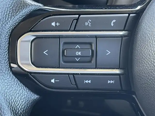 スズキ スペーシア カスタム HYBRID GS 熊本県 2024(令6)年 1.3万km クールカーキPM 純正ナビ/・AM/FA/BT/・AppleCarPlay/・AndroidAuto/・フルセグTV/・全方位カメラ/スズキ セーフティサポート/・デュアルセンサーブレーキサポートII/・車線逸脱制御機能/・標識認識機能/・全車速追従機能付きクルーズコントロール/・アダプティブクルーズコントロール/・サイドエアバック/・カーテンエアバック/電動パーキングブレーキ/・ブレーキホールド/革巻きステアリング/・ステアリングスイッチ/布シート/・D席シートヒーター/ビルトインETC/前後ドライブレコーダー/純正フロアマット/プッシュスタート/スマートキー/アイドリングストップ/片側パワースライドドア/オートマチックハイビーム