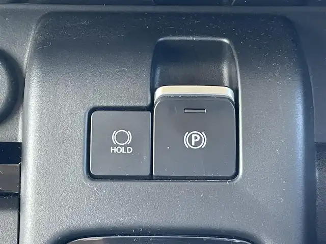 スズキ スペーシア カスタム HYBRID GS 熊本県 2024(令6)年 1.3万km クールカーキPM 純正ナビ/・AM/FA/BT/・AppleCarPlay/・AndroidAuto/・フルセグTV/・全方位カメラ/スズキ セーフティサポート/・デュアルセンサーブレーキサポートII/・車線逸脱制御機能/・標識認識機能/・全車速追従機能付きクルーズコントロール/・アダプティブクルーズコントロール/・サイドエアバック/・カーテンエアバック/電動パーキングブレーキ/・ブレーキホールド/革巻きステアリング/・ステアリングスイッチ/布シート/・D席シートヒーター/ビルトインETC/前後ドライブレコーダー/純正フロアマット/プッシュスタート/スマートキー/アイドリングストップ/片側パワースライドドア/オートマチックハイビーム