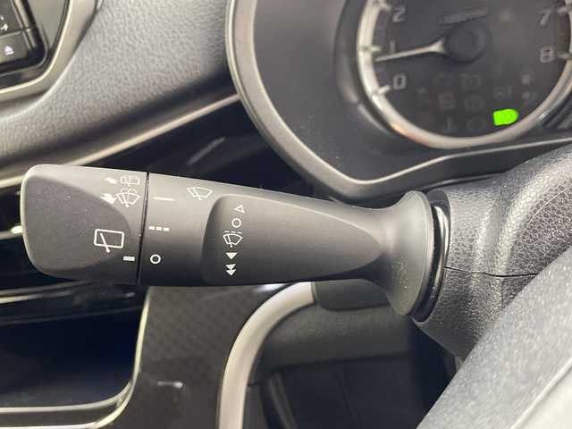 ダイハツ ムーヴ カスタム X VS SAⅢ 岐阜県 2023(令5)年 3.1万km ブラックマイカメタリック/シャイニングホワイトパール スマートアシストIII/衝突軽減ブレーキ/車線逸脱警報機能/誤発進抑制機能/先行車発進お知らせ/コーナーセンサー/オートハイビーム/純正SDナビ/フルセグ/BT/CD/DVD/全周囲モニター/ドライブレコーダー/ETC/シートヒーター/プッシュスタート/スマートキー/LEDヘッドライト/フォグランプ/フロアマット/ドアバイザー