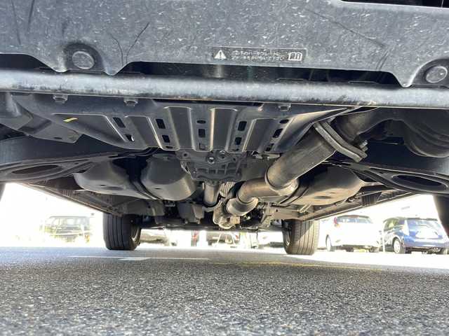 三菱 デリカＤ：５ P 山口県 2023(令5)年 2.2万km グラファイトグレーメタリック/ブラックマイカ パートタイム4WD/社外9V型ナビ【AVIC-RQ822-D】/・フルセグテレビ/・Bluetooth/・CD/DVD/AM/FM/・SD/USB/iPod/Wi-Fi Audio/・HDMI/AUX/ETC/両側パワースライドドア/アラウンドビューモニター/パワーバックドア/ステアリングヒーター/D/N席シートヒーター/パドルシフト/電動パーキングブレーキ/e-Assist/・車線逸脱警報システム/・レーダークルーズコントロールシステム/・オートマチックハイビーム/・誤発進抑制機能（前進時）/・後側方車両検知警報システム（レーンチェンジアシスト機能付）/・後退時交差車両検知警報システム/安全装備/・ヒルスタートアシスト/・エマージェンシーストップシグナルシステム［ESS］/・アクティブスタビリティコントロール/・ABS（EBD付）/純正18インチAW