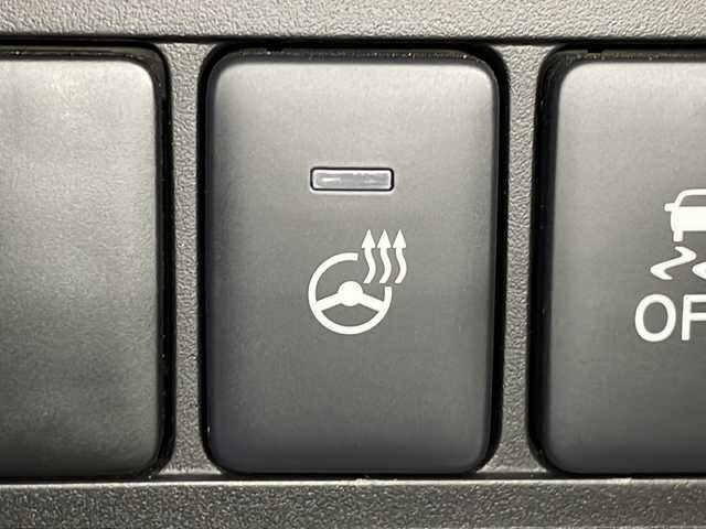 三菱 デリカＤ：５ P 広島県 2023(令5)年 2.2万km グラファイトグレーメタリック/ブラックマイカ カロッツェリア9V型ナビ（AVIC-RQ822-D）/マルチアラウンドモニター/両側パワースライドドア/パワーバックドア/パワーシート/シートヒーター/ステアリングヒーター/パドルシフト/電動パーキングブレーキ/オートブレーキホールド/e-Assist/・衝突軽減ブレーキ/・車線逸脱警報/・レーダークルーズコントロール/・オートマチックハイビーム/・誤発進抑制機能（前進時）/・ブラインドスポットモニター/・リヤクロストラフィックアラート/LEDヘッドランプ/純正18インチAW/ETC