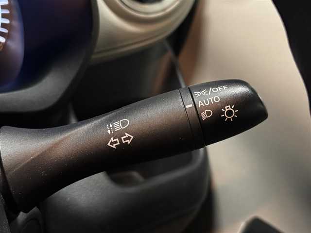 日産 デイズ X 兵庫県 2022(令4)年 5.7万km ホワイトパール 社外ナビ/アラウンドビューモニター/ウィンカー付き電格ミラー/フルセグTV/Bluetoothオーディオ/ステアリングリモコン/ETC/ドライブレコーダー/インテリジェントオートライトシステム/純正14インチAW/スマートキー×2