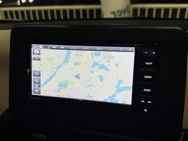 日産 デイズ X 兵庫県 2022(令4)年 5.7万km ホワイトパール 社外ナビ/アラウンドビューモニター/ウィンカー付き電格ミラー/フルセグTV/Bluetoothオーディオ/ステアリングリモコン/ETC/ドライブレコーダー/インテリジェントオートライトシステム/純正14インチAW/スマートキー×2