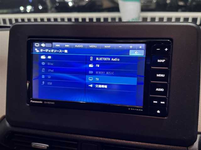 日産 デイズ X 兵庫県 2022(令4)年 5.7万km ホワイトパール 社外ナビ/アラウンドビューモニター/ウィンカー付き電格ミラー/フルセグTV/Bluetoothオーディオ/ステアリングリモコン/ETC/ドライブレコーダー/インテリジェントオートライトシステム/純正14インチAW/スマートキー×2