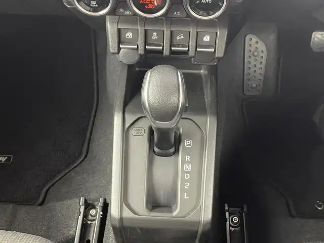 スズキ ジムニー XC 大分県 2022(令4)年 1.7万km ブルーイッシュブラックパール3 ワンオーナー/純正ナビ/（フルセグ/CD/DVD/Bluetooth）/パートタイム４WD/ETC/バックカメラ/シートヒーター/クルーズコントロール/衝突軽減ブレーキ/レーンアシスト/オートライト/LEDヘッドライト/電動格納ミラー/スマートキー・プッシュスタート/スペアキー