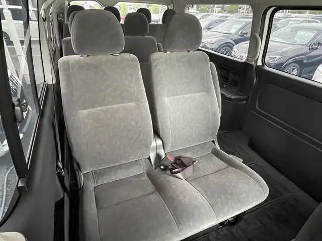 トヨタ ハイエース GL ロング 東京都 2012(平24)年 11.3万km ホワイトパールクリスタルシャイン 社外ナビ(AVIC-MRZ09)/CD/DVD/TV/BT/スタッドレスタイヤ積込/リモコンキー/スペアキー/１００V電源/バックカメラ/ETC/純正フロアマット/片側パワースライドドア/社外16アルミホイール（MKWホイール）/純正HIDヘッドライト/フォグランプ