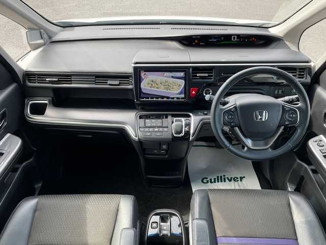 ホンダ ステップワゴン スパーダ ハイブリッドG EX HセンシングBスタイ 長崎県 2019(令1)年 5.2万km プラチナホワイトパール 純正9インチメモリナビ/CD/DVD/BT/USB/HDMI/フルセグTV/バックカメラ/ホンダセンシング/レーダークルーズコントロール/レーンキープアシスト/両側パワースライドドア/ハーフレザーシート/前席シートヒーター/シーケンシャルウィンカー/ビルトインETC