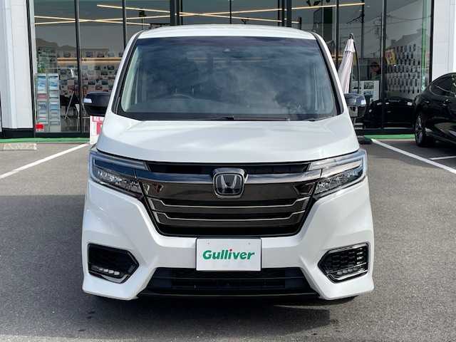 ホンダ ステップワゴン スパーダ ハイブリッドG EX HセンシングBスタイ 長崎県 2019(令1)年 5.2万km プラチナホワイトパール 純正9インチメモリナビ/CD/DVD/BT/USB/HDMI/フルセグTV/バックカメラ/ホンダセンシング/レーダークルーズコントロール/レーンキープアシスト/両側パワースライドドア/ハーフレザーシート/前席シートヒーター/シーケンシャルウィンカー/ビルトインETC