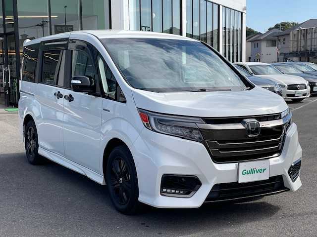 ホンダ ステップワゴン スパーダ ハイブリッドG EX HセンシングBスタイ 長崎県 2019(令1)年 5.2万km プラチナホワイトパール 純正9インチメモリナビ/CD/DVD/BT/USB/HDMI/フルセグTV/バックカメラ/ホンダセンシング/レーダークルーズコントロール/レーンキープアシスト/両側パワースライドドア/ハーフレザーシート/前席シートヒーター/シーケンシャルウィンカー/ビルトインETC