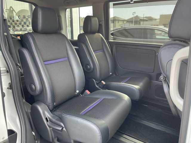 ホンダ ステップワゴン スパーダ ハイブリッドG EX HセンシングBスタイ 長崎県 2019(令1)年 5.2万km プラチナホワイトパール 純正9インチメモリナビ/CD/DVD/BT/USB/HDMI/フルセグTV/バックカメラ/ホンダセンシング/レーダークルーズコントロール/レーンキープアシスト/両側パワースライドドア/ハーフレザーシート/前席シートヒーター/シーケンシャルウィンカー/ビルトインETC