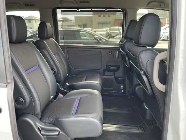 ホンダ ステップワゴン スパーダ ハイブリッドG EX HセンシングBスタイ 長崎県 2019(令1)年 5.2万km プラチナホワイトパール 純正9インチメモリナビ/CD/DVD/BT/USB/HDMI/フルセグTV/バックカメラ/ホンダセンシング/レーダークルーズコントロール/レーンキープアシスト/両側パワースライドドア/ハーフレザーシート/前席シートヒーター/シーケンシャルウィンカー/ビルトインETC