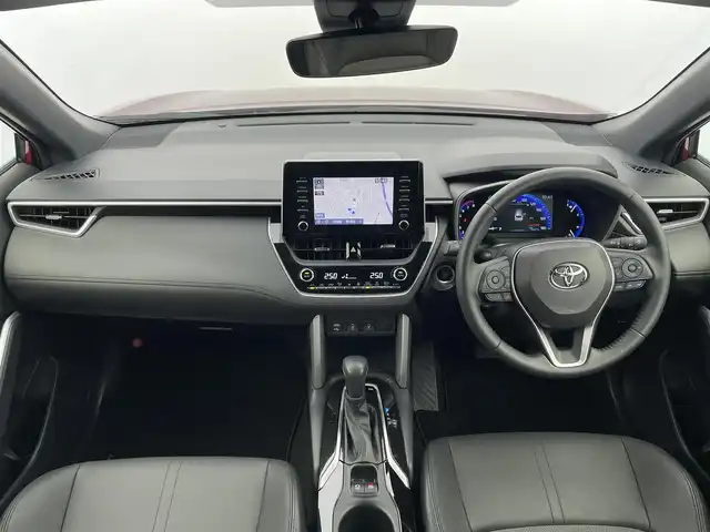 トヨタ カローラ クロス Z 宮城県 2022(令4)年 1.6万km 赤 純正ナビ/・BT接続/フルセグTV/全周囲カメラ/・バック/サイド/フロント/純正18インチAW/トヨタセーフティセンス/・ブラインドスポットモニター/・プリクラッシュセーフティ/・レーントレーシングアシスト/・リヤクロストラフィックアラート/・ロードサインアシスト/電動リアゲート/純正フロアマット/LEDヘッドライト/・フォグランプ/ルーフレール/前列シートヒーター