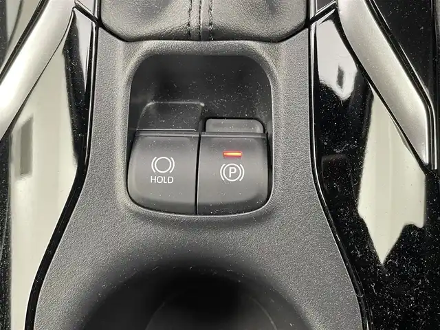 トヨタ カローラ クロス Z 宮城県 2022(令4)年 1.6万km 赤 純正ナビ/・BT接続/フルセグTV/全周囲カメラ/・バック/サイド/フロント/純正18インチAW/トヨタセーフティセンス/・ブラインドスポットモニター/・プリクラッシュセーフティ/・レーントレーシングアシスト/・リヤクロストラフィックアラート/・ロードサインアシスト/電動リアゲート/純正フロアマット/LEDヘッドライト/・フォグランプ/ルーフレール/前列シートヒーター