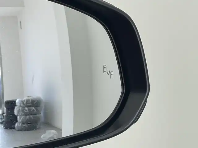 トヨタ カローラ クロス Z 宮城県 2022(令4)年 1.6万km 赤 純正ナビ/・BT接続/フルセグTV/全周囲カメラ/・バック/サイド/フロント/純正18インチAW/トヨタセーフティセンス/・ブラインドスポットモニター/・プリクラッシュセーフティ/・レーントレーシングアシスト/・リヤクロストラフィックアラート/・ロードサインアシスト/電動リアゲート/純正フロアマット/LEDヘッドライト/・フォグランプ/ルーフレール/前列シートヒーター