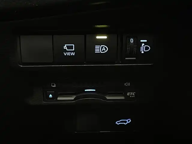 トヨタ カローラ クロス Z 宮城県 2022(令4)年 1.6万km 赤 純正ナビ/・BT接続/フルセグTV/全周囲カメラ/・バック/サイド/フロント/純正18インチAW/トヨタセーフティセンス/・ブラインドスポットモニター/・プリクラッシュセーフティ/・レーントレーシングアシスト/・リヤクロストラフィックアラート/・ロードサインアシスト/電動リアゲート/純正フロアマット/LEDヘッドライト/・フォグランプ/ルーフレール/前列シートヒーター