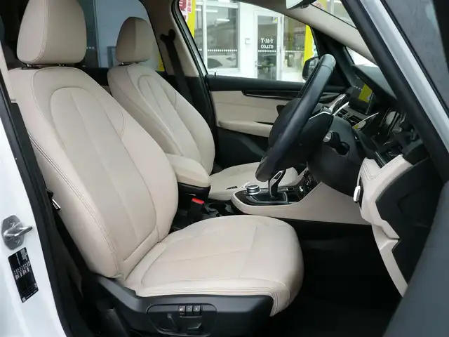 ＢＭＷ ＢＭＷ ２１８ｄ グランツアラー ラグジュアリー 静岡県 2021(令3)年 4.3万km ミネラルホワイト 禁煙車/純正メーカーナビ/バックカメラ/Bluetooth/衝突警告/歩行者警告/車線逸脱警告/クリアランスソナー/オートライト/LEDヘッドライト/オートワイパー/パワーバックドア/電子パーキング/スマートキー/スペアキー/ETC/新車保証書