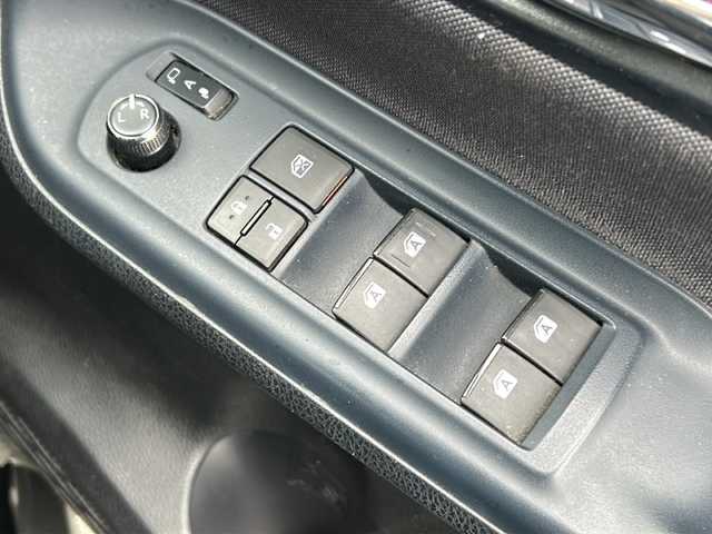 トヨタ ヴォクシー ZS 煌Ⅱ 三重県 2016(平28)年 9.2万km ブラック 純正9型ナビ　/純正12.1型後席モニター　/バックカメラ　/ビルトインETC2.0　/両側パワースライドドア　/前方ドライブレコーダー　/レーンキープアシスト　/衝突軽減ブレーキ/アイドリングストップ/純正フロアマット　/オートハイビーム /オートライト/革巻きステアリング/ステアリングスイッチ/電動格納ミラー/禁煙車