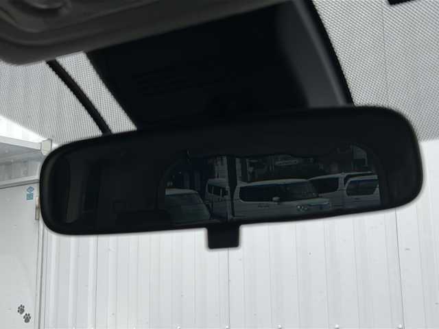 トヨタ ヴォクシー ZS 煌Ⅱ 三重県 2016(平28)年 9.2万km ブラック 純正9型ナビ　/純正12.1型後席モニター　/バックカメラ　/ビルトインETC2.0　/両側パワースライドドア　/前方ドライブレコーダー　/レーンキープアシスト　/衝突軽減ブレーキ/アイドリングストップ/純正フロアマット　/オートハイビーム /オートライト/革巻きステアリング/ステアリングスイッチ/電動格納ミラー/禁煙車