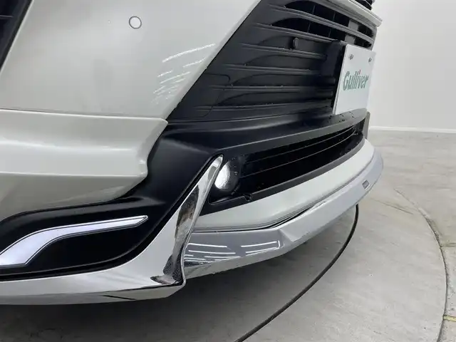 トヨタ ハリアー G 埼玉県 2022(令4)年 3.6万km ホワイトパールクリスタルシャイン 純正8型ナビ モデリスタエアロ バックカメラ ビルトインETC　ドライブレコーダー　デジタルインナーミラー　フルセグTV　Bluetooth　追従走行　パワーシート　電動リアゲート　ＭＴモード付AT　LEDヘッドライト　