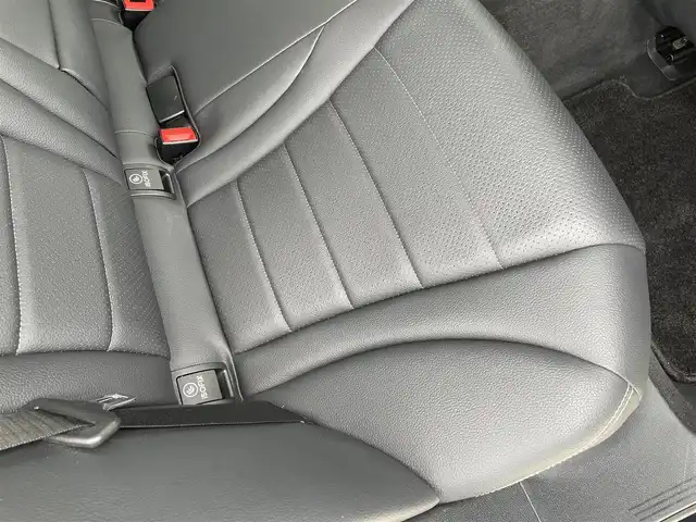 メルセデス・ベンツ Ｃ２００ アバンギャルド AMGライン 東京都 2018(平30)年 1.3万km エメラルドグリーン ＡＭＧライン/レーダーセーフティＰＫＧ/エアサス/アンビエントライト/オートハイビーム/黒革シート/シートヒーター/純正HDDナビ/バックカメラ/フルセグ/AppleCarPlay/ETC2.0/LED/スマートキー