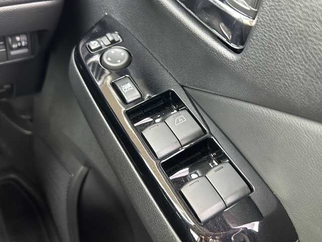 日産 デイズ HWS G ターボ プロパイロットED 静岡県 2024(令6)年 0.5万km チタニウムグレーメタリック プロパイロット/・エマージェンシーブレーキ/・アクティブクルーズコントロール/・レーンキープアシスト/・ブラインドスポットモニター/・クロストラフィックアラート/・先行車発進お知らせ機能/純正ナビ/・フルセグTV/・ラジオ/Bluetooth/HDMI/主要装備/・ETC/・全方位カメラ/・ステアリングリモコン/・オートライト/・アイドリングストップ/・オートホールド/・レザー調シート/・ドライブレコーダー前後/・プッシュスタート/・スマートキー