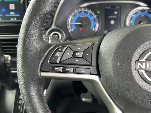 日産 デイズ HWS G ターボ プロパイロットED 静岡県 2024(令6)年 0.5万km チタニウムグレーメタリック プロパイロット/・エマージェンシーブレーキ/・アクティブクルーズコントロール/・レーンキープアシスト/・ブラインドスポットモニター/・クロストラフィックアラート/・先行車発進お知らせ機能/純正ナビ/・フルセグTV/・ラジオ/Bluetooth/HDMI/主要装備/・ETC/・全方位カメラ/・ステアリングリモコン/・オートライト/・アイドリングストップ/・オートホールド/・レザー調シート/・ドライブレコーダー前後/・プッシュスタート/・スマートキー