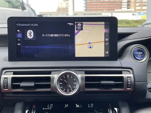 レクサス ＩＳ 300h 福岡県 2021(令3)年 3.2万km ソニッククォーツ 純正メーカーナビ/Bluetooth対応/フルセグTV/CD/DVD/ブラインドスポットモニター/レーダークルーズコントロール/パドルシフト/前席シートヒーター/360度カメラ/バックカメラ/パワーシート（運転席）/ビルトインETC/プッシュスタート/純正フロアマット/純正アルミホイール/レザーシート/保証書/取扱説明書/スペアキー/カードキー