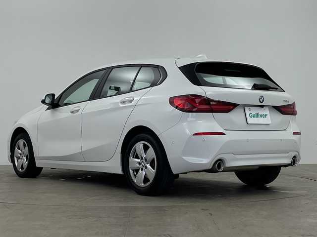 ＢＭＷ １１８ｄ プレイ エディションジョイ+ 鹿児島県 2021(令3)年 2万km 白 禁煙者/純正ナビゲーションシステム/Bluetooth/ワイヤレス充電/シートメモリー/クルーズコントロール/オートハイビーム/ETC/運転席パワーシート/パーキングアシスト/ブラインドスポットモニター/電動格納ミラー/CarPlay