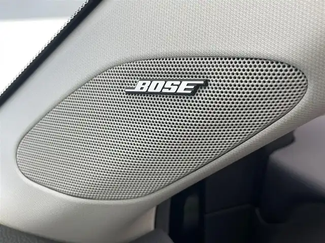 ホンダ ＺＲ－Ｖ ハイブリッド e:HEV Z 愛知県 2024(令6)年 1.9万km クリスタルブラックパール 純正９型ＤＡナビＴＶ　ＢＯＳＥ　黒革　禁煙車　シートヒーター　ワイヤレス充電　電動リアゲートステアリングヒーター　コーナーセンサー　ホンダセンシング　衝突軽減　追従クルコン　ハンドル支援　ＬＥＤライト