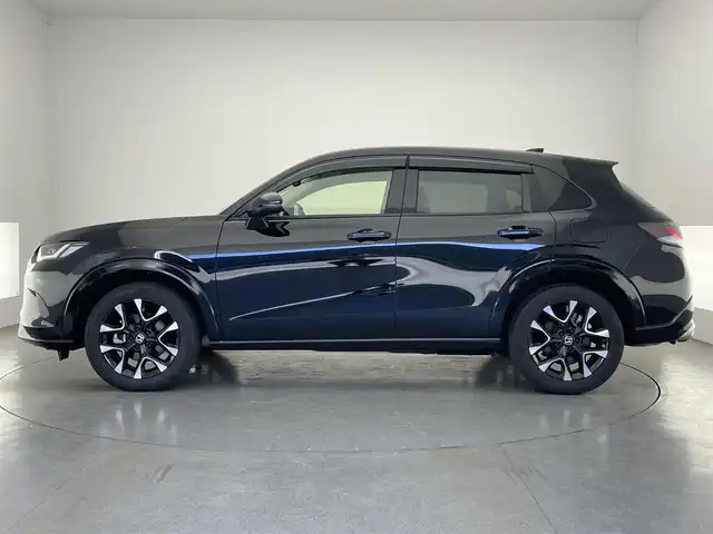 ホンダ ＺＲ－Ｖ ハイブリッド e:HEV Z 愛知県 2024(令6)年 1.9万km クリスタルブラックパール 純正９型ＤＡナビＴＶ　ＢＯＳＥ　黒革　禁煙車　シートヒーター　ワイヤレス充電　電動リアゲートステアリングヒーター　コーナーセンサー　ホンダセンシング　衝突軽減　追従クルコン　ハンドル支援　ＬＥＤライト