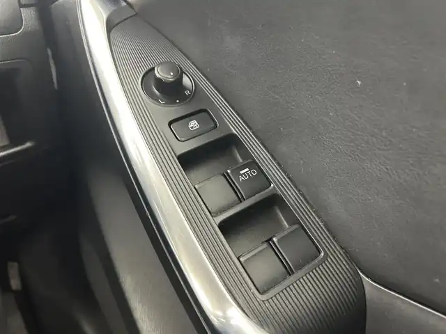 マツダ ＣＸ－５ 25S Lパッケージ 千葉県 2013(平25)年 5.8万km クリスタルホワイトパールマイカ ワンオーナー/純正SDナビ/・型式：CA9PA/・CD/DVD/Bluetooth/フルセグTV/バックカメラ/クルーズコントロール/レザーシート/パワーシート/シートヒーター/ブラインドスポットモニター/純正19インチアルミホイール/アイドリングストップ/ステアリングスイッチ/オートエアコン/オートライト/プッシュスタート/スマートキー/スペアキー1本/禁煙車