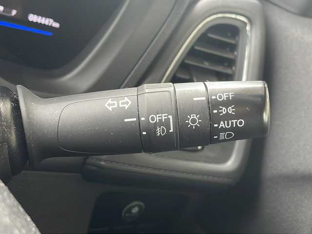 ホンダ ヴェゼル ハイブリッド X 福島県 2015(平27)年 8.5万km クリスタルブラックパール 純正ナビ（ＣＤ／ＤＶＤ／ＢＴ／ワンセグＴＶ／ＡＭ／ＦＭ）　プッシュスタート　クルーズコントロール　ステアリングスイッチ　パドルシフト　純正フロアマット　ＥＴＣ　純正１６インチＡＷ　スマートキー　ＬＥＤ